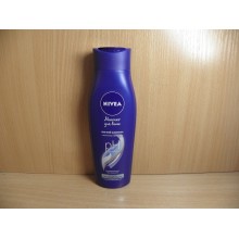 Шампунь Nivea 250мл Молочко для волос нормальной толщины сухих и поврежденных арт.82788