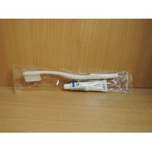 Щётка зубная Отель + зубная паста 5г средняя